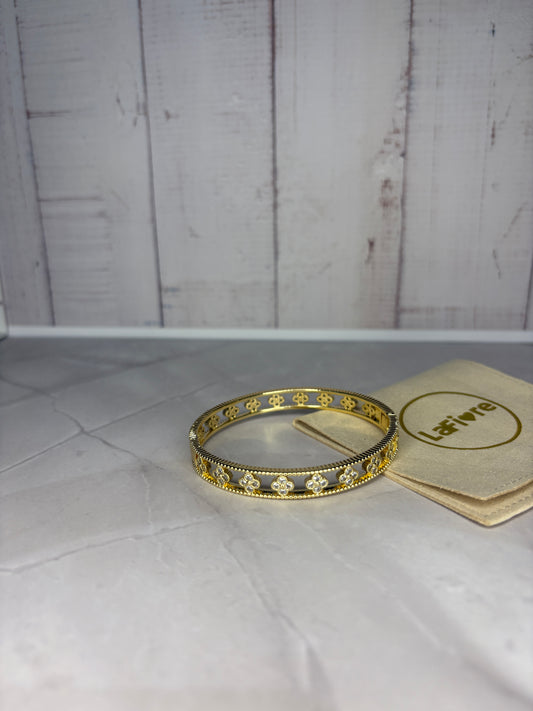 Bling Clover Bangle