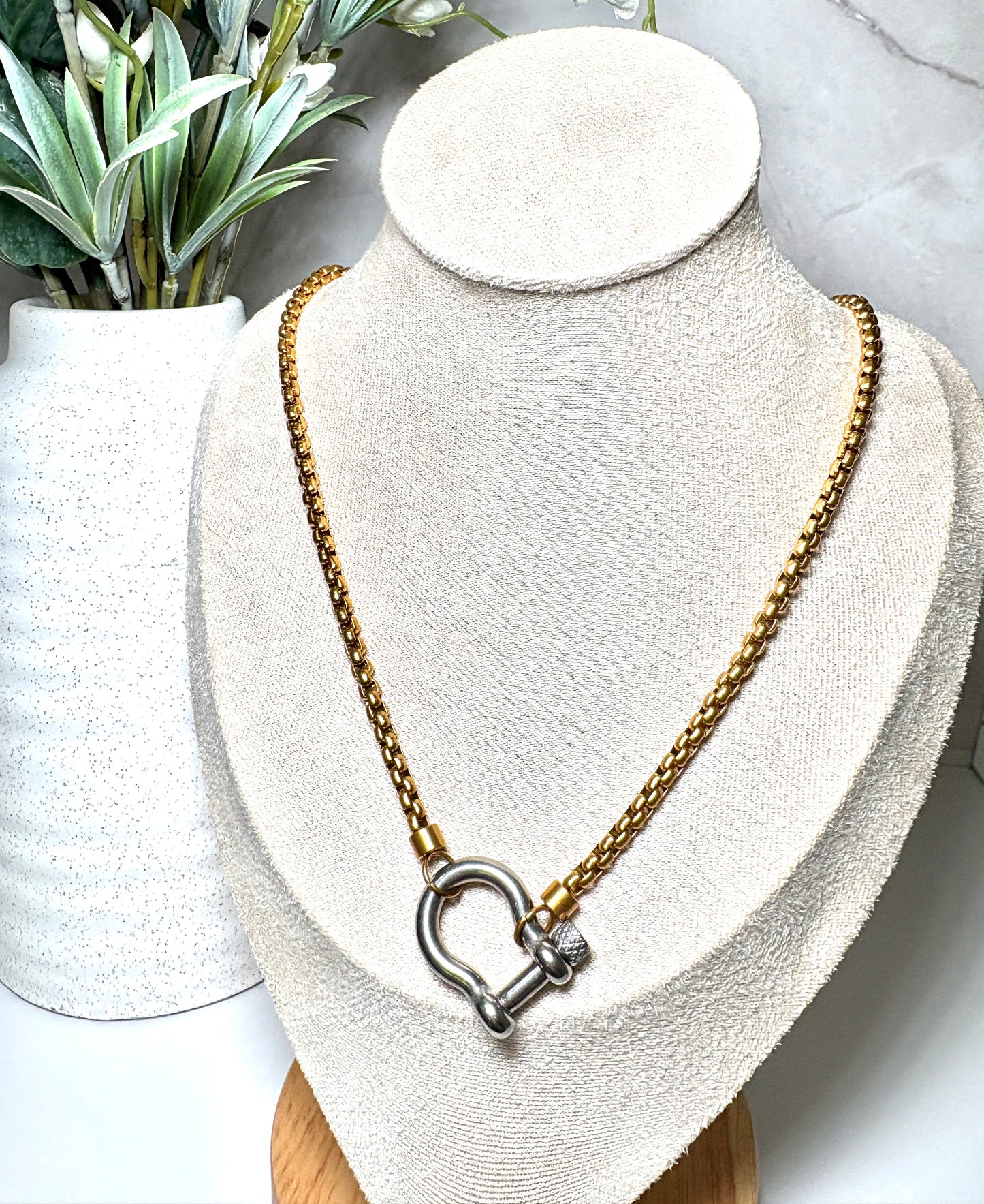 Manuela Necklace