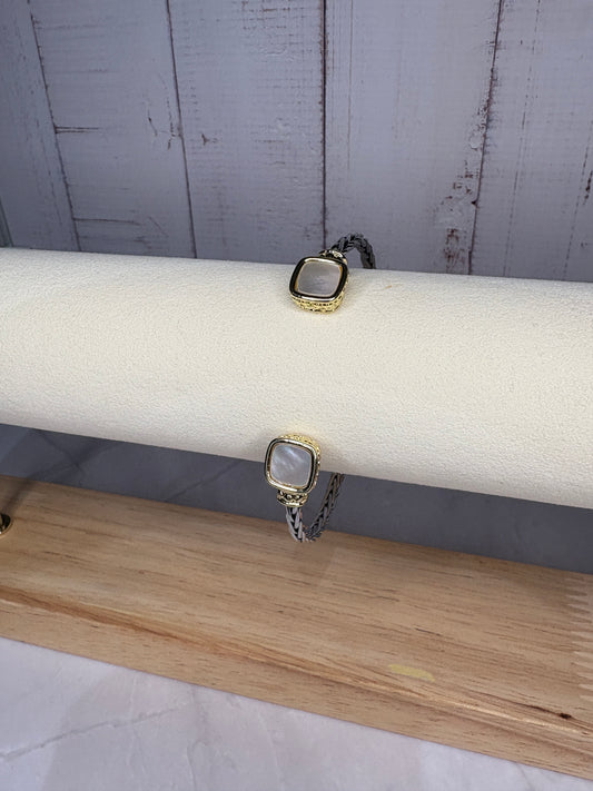 Luna Pearl Two-Tone Bangle