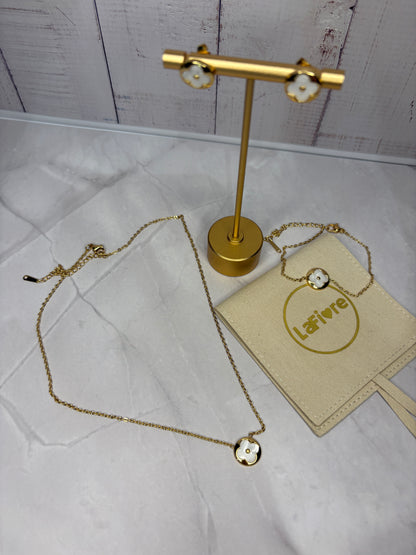 White Clover Bloom Set