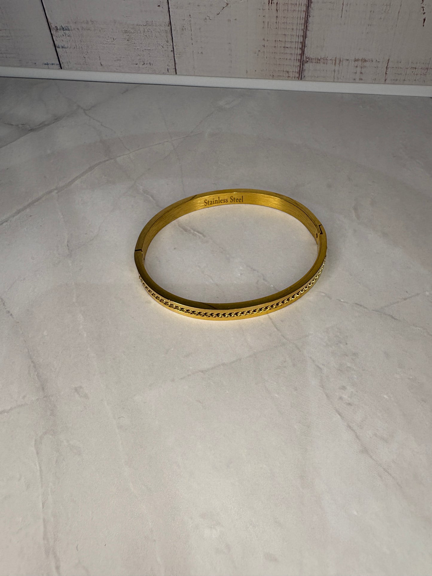 Sunlit Twist Bangle