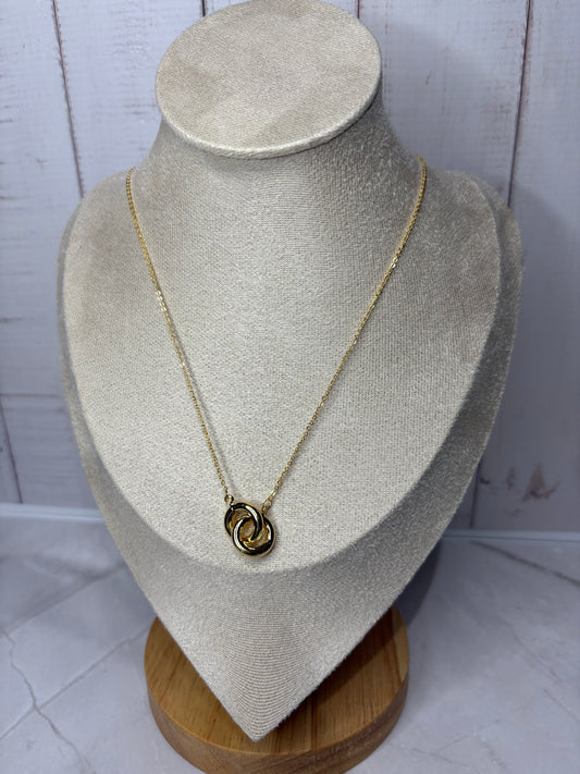 Classy Gold Necklace